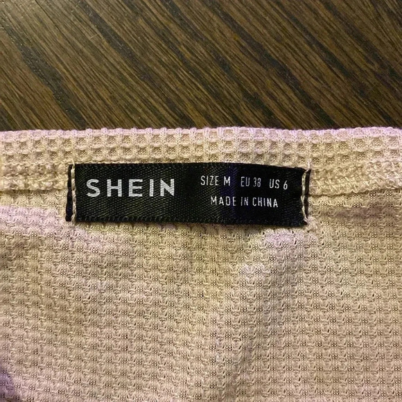 Shein Tie-String Crop Top - Picture 3 of 3